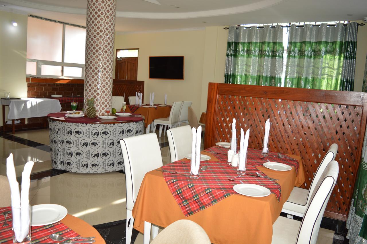 Africana Grand Hotel Аруша Екстериор снимка